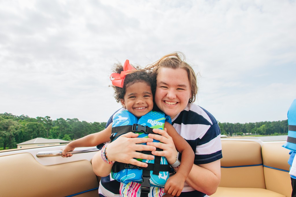 Can't help but smile when on the boats! 🛥️😊