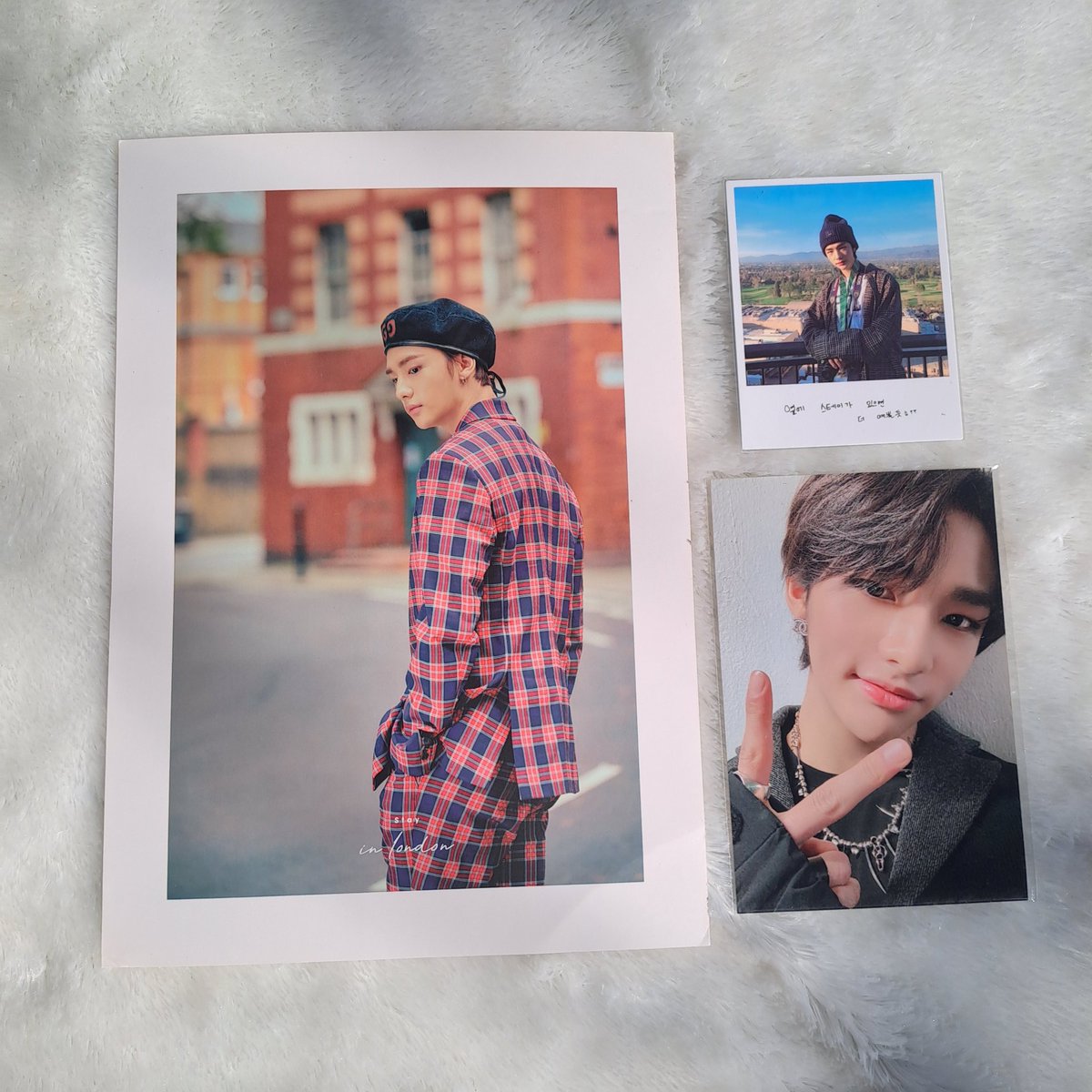 hyunjinfface's tweet photo. /ss WTS aab hyunjin take all only 75k dom jabar bisa 🍊 dm yaa^^ https://t.co/pbKpm1nIbN