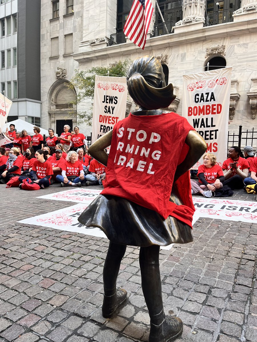 Noah Hurowitz tweet media