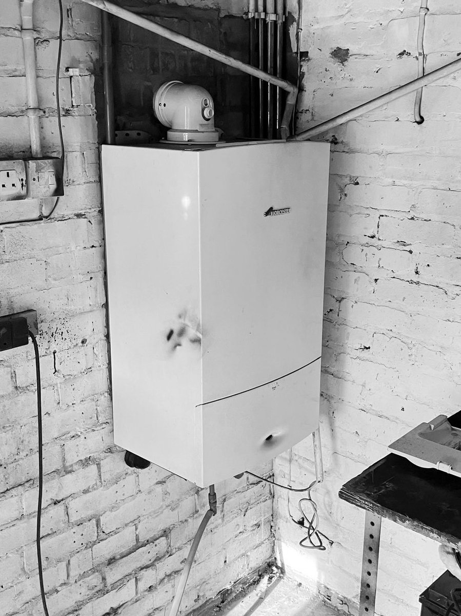 heating_tower's tweet photo. #teamtower👨🏻‍🔧 https://t.co/BxFp8yoGxR