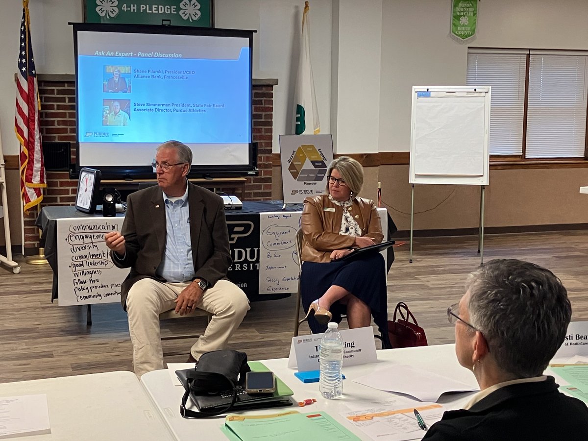 PurdueCDExt's tweet image. 📷Purdue Extension has launched a new Community Development program! "Building Stronger Boards" 
Thanks to the Purdue Extension White County Office and our panel of experts for helping us pilot the program! Visit: tinyurl.com/Board-Developm…
#PurdueExtension #cdext #boarddevelopment