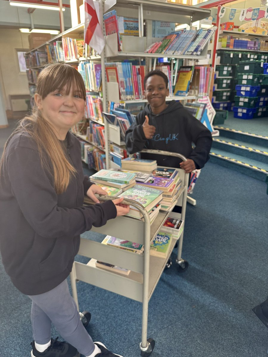 griffinprimary's tweet photo. Thank you @Hull_SLS for having the school council today to select our new library loans. Now they want to be members of a library! What a bonus ❤️📚 #gpsreading #readingforpleasure https://t.co/kBsgcVNa3Z