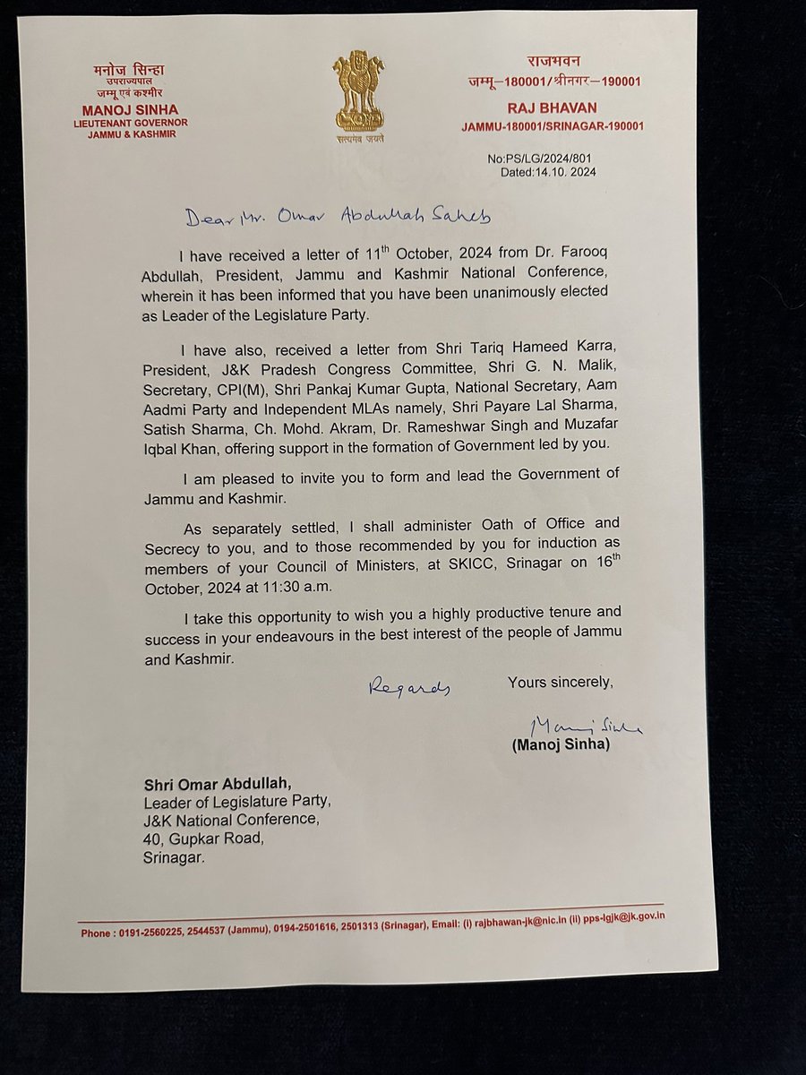 OmarAbdullah's tweet photo. Was pleased to receive the Principal Secretary to LG Manoj Sinha ji. He handed over a letter from the @OfficeOfLGJandK inviting me to form the next government in J&amp;K. https://t.co/D2OeFJwlKi