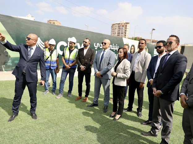 CityClubEg's tweet photo. عمل مستمر ومتابعة لا تتوقف 🏗️
📸 الدكتورة جاكلين عازر محافظ البحيرة تتفقد إنشاءات سيتي كلوب دمنهور للوقوف على آخر تطورات الأعمال ومخطط المشروع بحضور السيد أحمد عطية نائب رئيس مجلس إدارة استادات للاستثمار الرياضي ✅

#سيتي_كلوب #لجيل_بكرة https://t.co/WVnBJ7SFcO