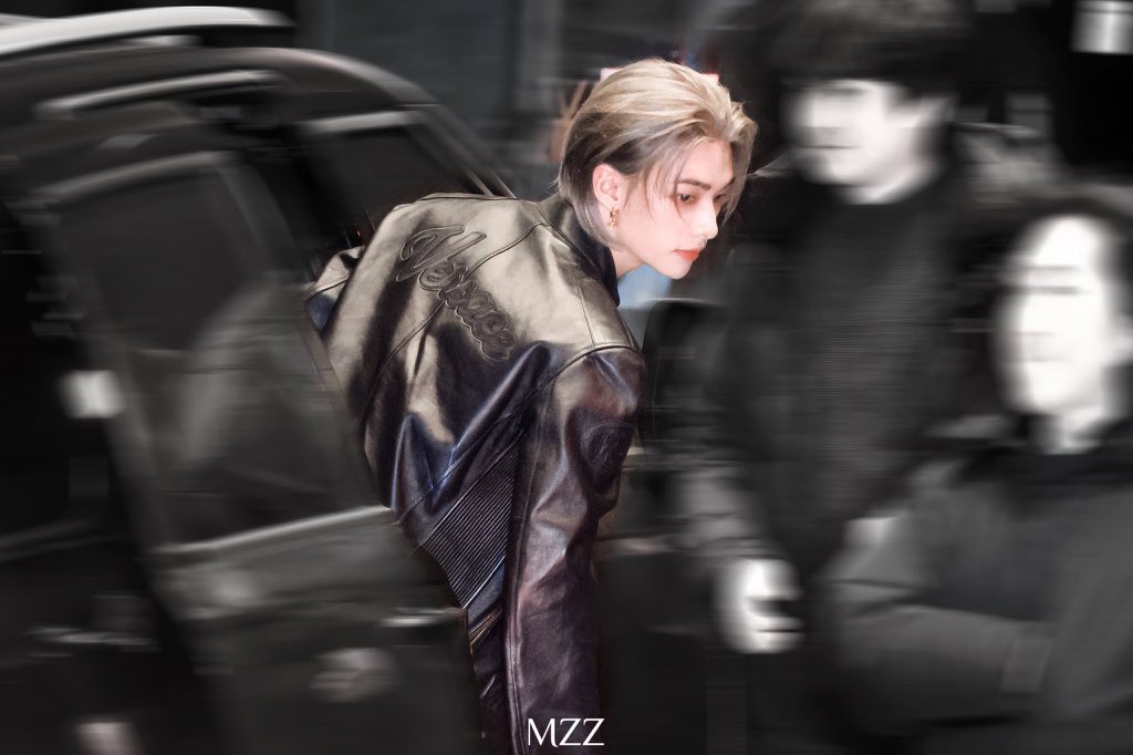 hwangjebi tweet media