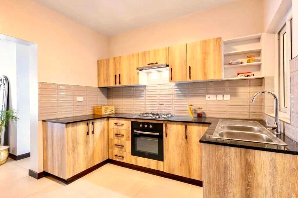 arkconsultantsl's tweet photo. Sunpark Apartments in Syokimau offers modern luxury with key infrastructure nearby. Amenities include high-speed elevators, lush landscaping, kids park, borehole water, electric fence, CCTV monitoring &amp; more. Visit https://t.co/RbJHgPQ5Mf or call 0720510000/0742095891 for details https://t.co/JE2X6n2hUg