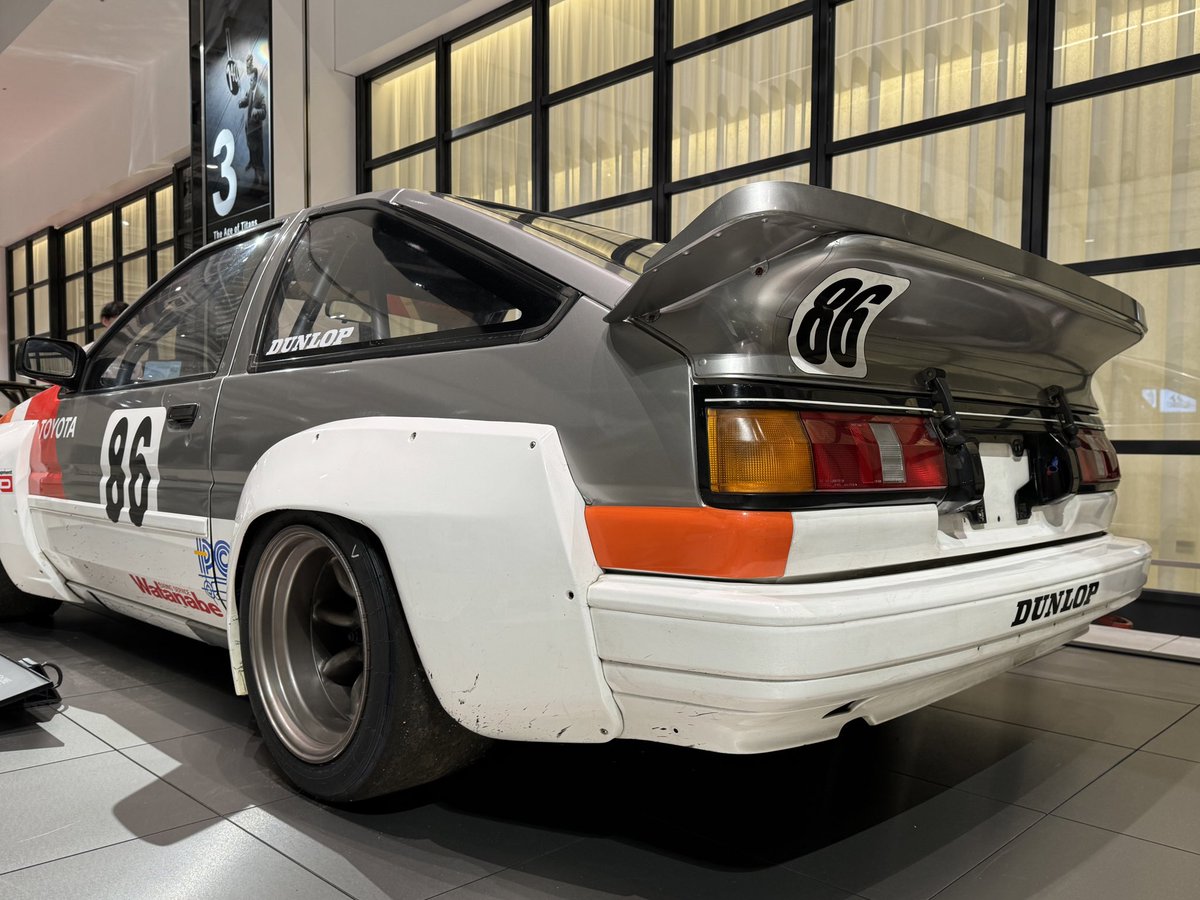AE86 レビン用ワークスオーバーフェンダー N2 フロント右側 TRD製