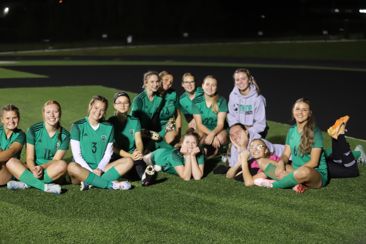 klee_lillian's tweet photo. 2024 season comes to end with 245 saves. I couldn’t have wished for a better team. https://t.co/QyAh0p62Cf