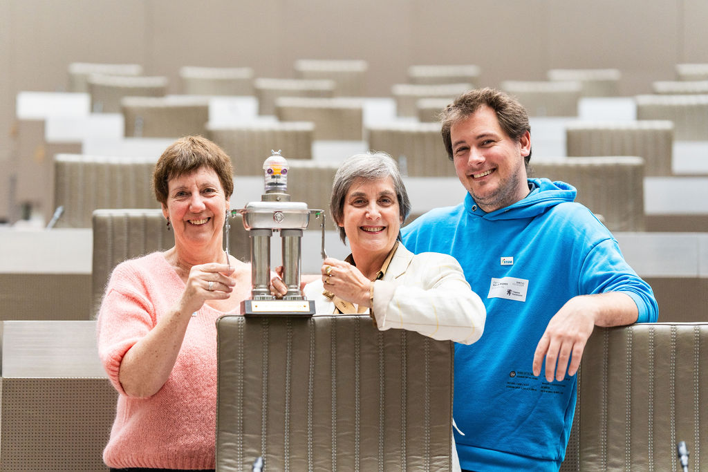 FChombar's tweet photo. What a beautiful day for all #STEMinists! Together with Rita Dunon and Patrick Van der Niepen, we gratefully received the Automation Magazine Award 2024 for our efforts of making STEM more accessible through the @STEMplatform. (1/3) https://t.co/bcgwIHy6jO
