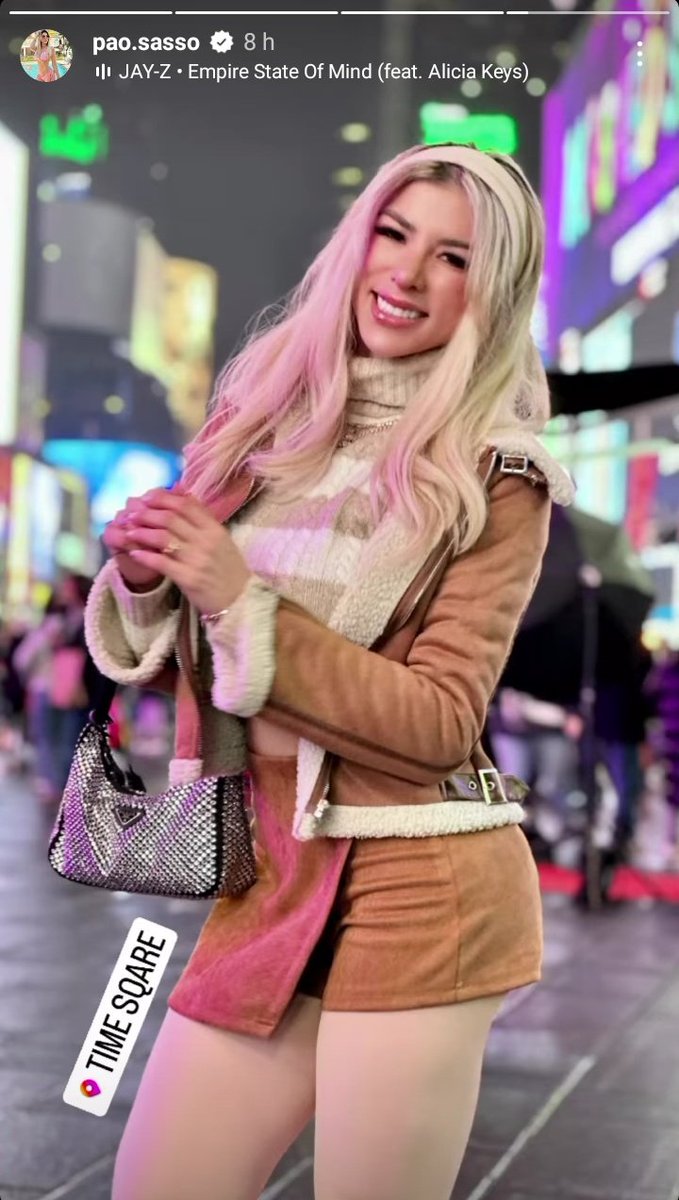 luisunamrebel's tweet image. Bellísima mi hermosa @pao_sasso ❤️😍😍😍😍😍😍😍😍😍😍😍😍😍😍😍 
Siempre tan bella y hermosa 
Toda una Ricura de mujer y con esa sonrisa tan bella 
#PaoSasso 
#BarbieSasso
#PaoSassoLaMala