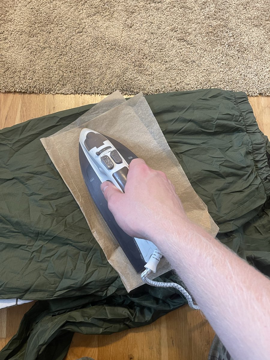 Sneaky Media Group tweet media