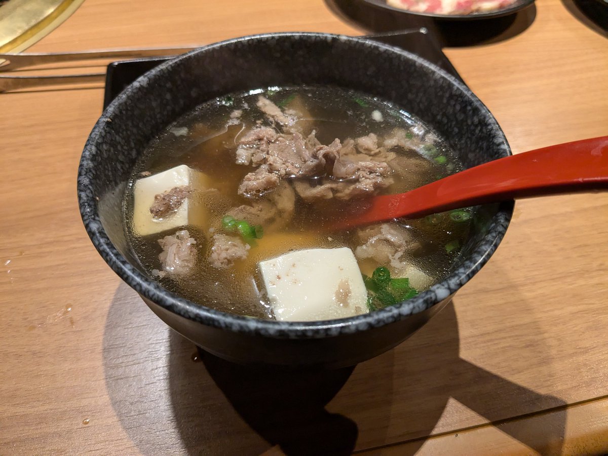 akira_71's tweet photo. 今日は肉匠坂井のスタンダードコースで死ぬほど食べました。美味しかったです。 https://t.co/qt4ZnYDVi0
