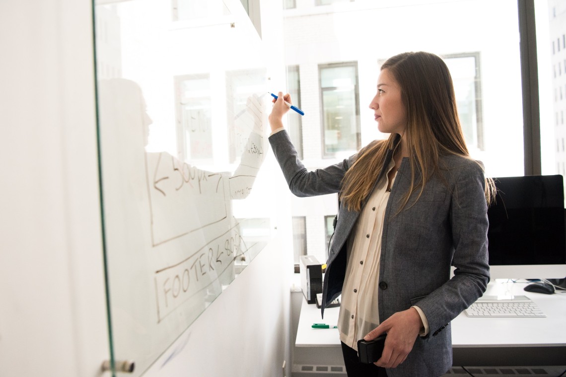 Salary Benchmark Survey 2025 - Zijn de salarissen nog wel actueel?: Jaarlijks stelt Solid Recruitment een benchmark op van de gemiddelde salarissen in de vastgoedsector. Aan de hand van de vrijwel dagelijkse navraag bij opdrachtgevers omtrent… dlvr.it/TFKglp