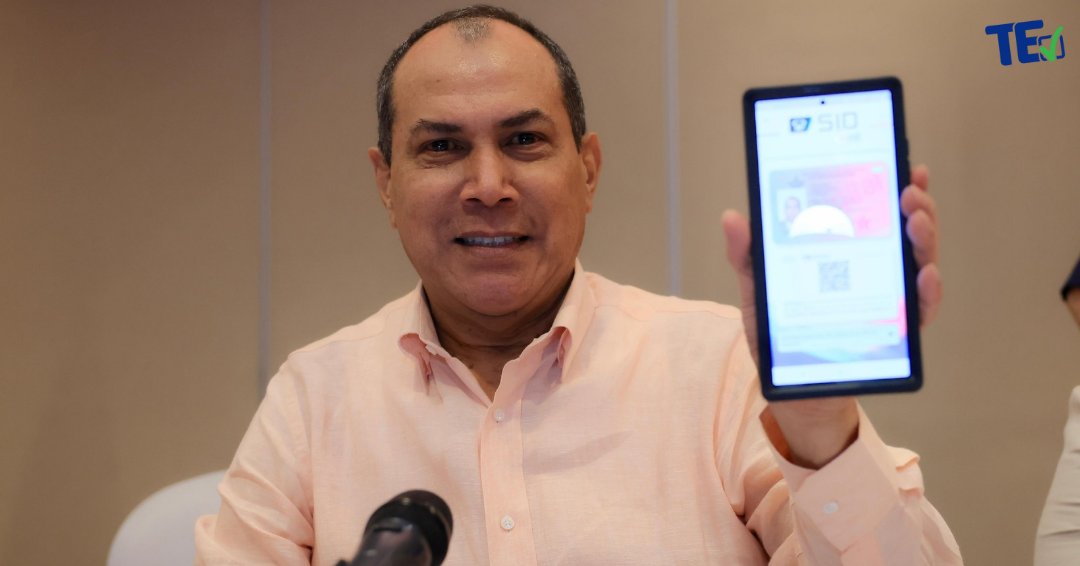 tepanama's tweet photo. Los magistrados @AlfredoJuncaW, Eduardo Valdés y Luis Guerra, junto con los coordinadores del Plan General de Elecciones, encabezaron la séptima evaluación de resultados de la organización en la pasada Elección General del 5 de mayo de 2024. Durante la reunión, se destacaron los logros alcanzados, se anunció el lanzamiento este 15 de octubre de la nueva wallet digital, una plataforma innovadora que estará disponible para todos los usuarios. 
#TribunalContigo✅
