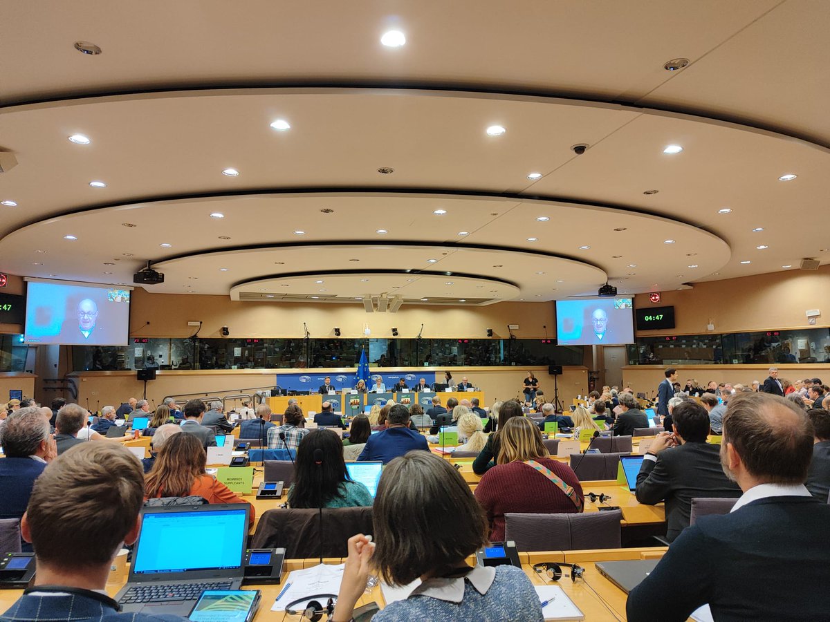 MEP Group CCBSD (@epintergroup_sd) on Twitter photo 🌾Today, <a href="/EPIntergroup_SD/">MEP Group CCBSD</a> attended the <a href="/EP_Agriculture/">AGRI Committee Press</a> hearing on the Strategic Dialogue on the Future of EU Agriculture - showing how open dialogue with diverse stakeholders is key to building a fair, sustainable, and competitive food sector🚜. We will continue to play our role! 🌾Today, <a href="/EPIntergroup_SD/">MEP Group CCBSD</a> attended the <a href="/EP_Agriculture/">AGRI Committee Press</a> hearing on the Strategic Dialogue on the Future of EU Agriculture - showing how open dialogue with diverse stakeholders is key to building a fair, sustainable, and competitive food sector🚜. We will continue to play our role!