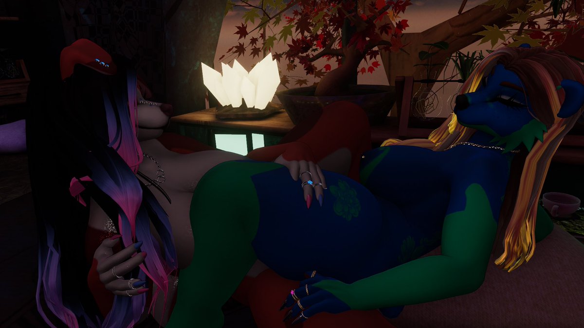 DegenerateShark's tweet photo. I’ve never felt this good before with another woman!~

(Featuring @Mrs_Winters_) https://t.co/dkRRVZdaHx