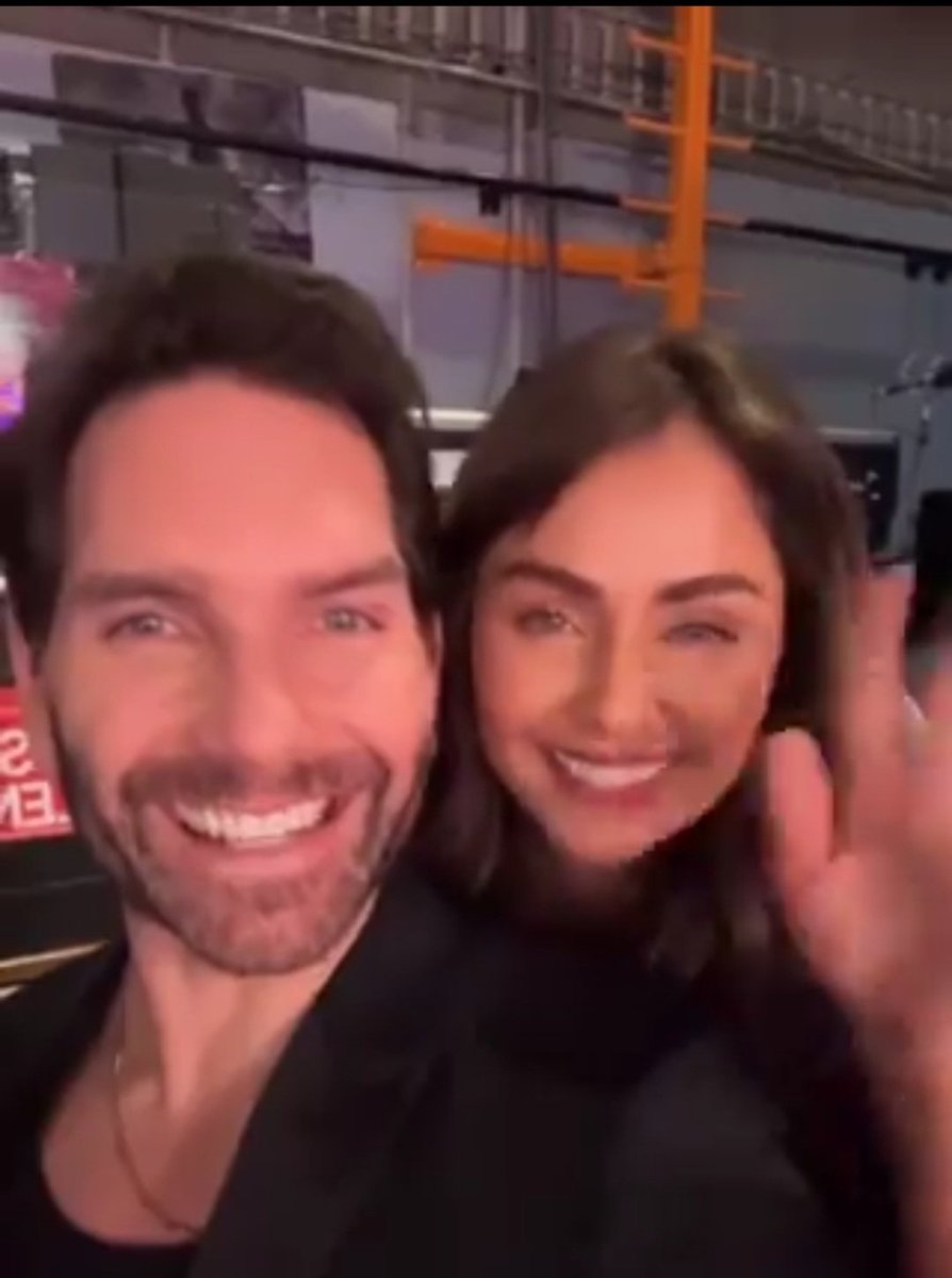 BryanL152's tweet image. La primera imagen de Claudia Martín y Arap Bethke como los protagonistas de los #JuegosDeAmorYPoder título tentativo de la nueva producción Carlos Bardasano basada la obra chilena #JuegosDePoder que llegará en Marzo del 2025 a las 9:30pm por @Canal_Estrellas @claudia3martin