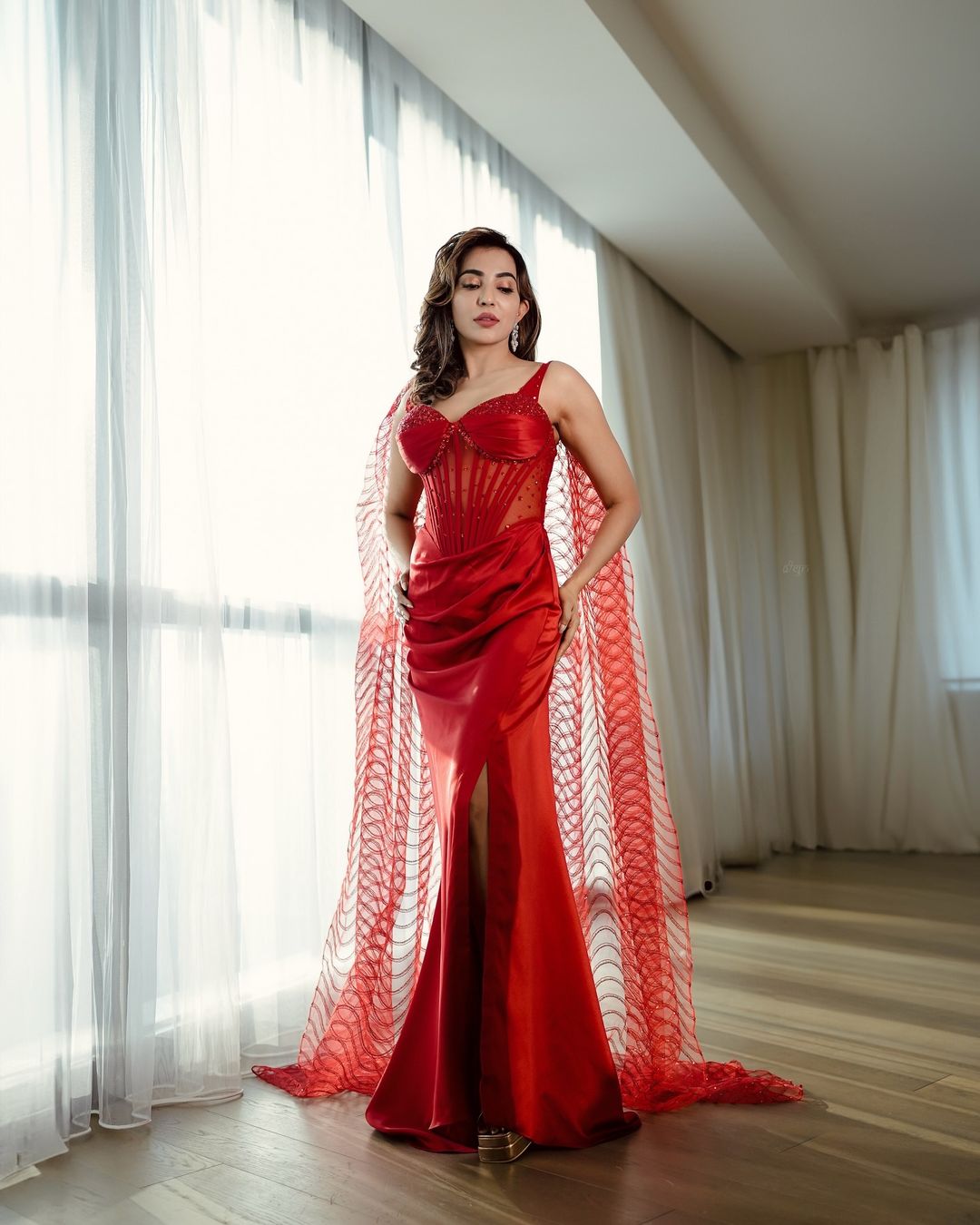 GZ33ZQkWYAEojDC?format=jpg&name=large