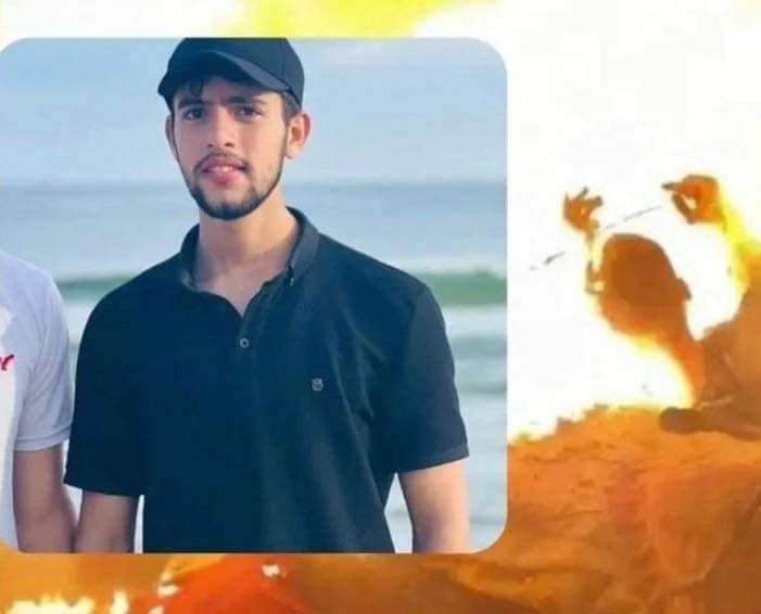 هاد هو الشاب اللي شفناه يحترق حيّا اليوم الفجر

كلنا شفناه 

 وشافته كل عيون العالم وكملت يومها ولا كإن في شي  ..

 ارتقى مع والدته آلاء الدلو .. اللي كانت تفتخر دايما بأن ابنها شعبان حفظ القرآن بأكمله وهو الخلوق اللي تتفاخر به بين الناس...

ولا حول ولا قوة الا بالله