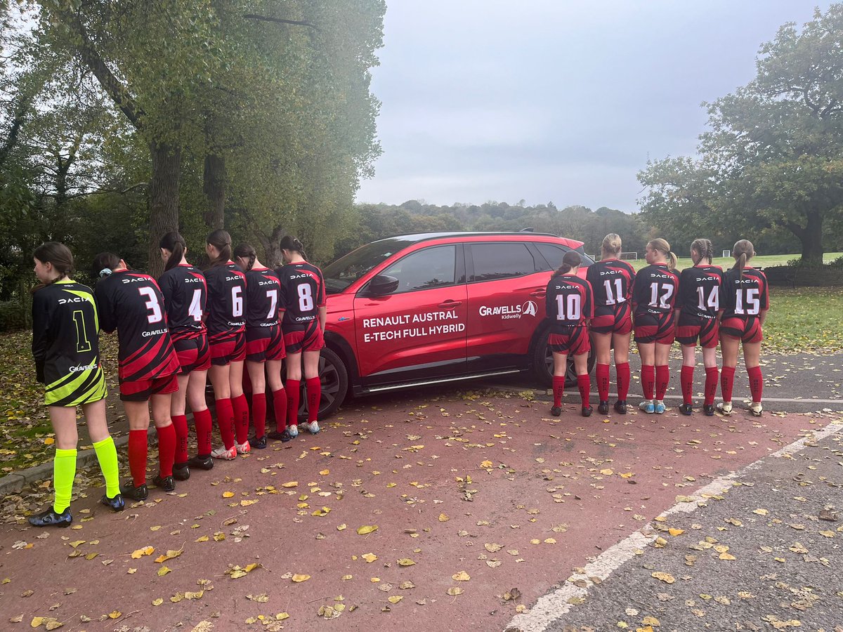 Gravells Renault and Dacia is delighted to be shirt sponsor for Bancfosfelen U14 Girls team this year. Pob lwc merched! ⚽️🍀🌟 #girlsfootball #grassroots