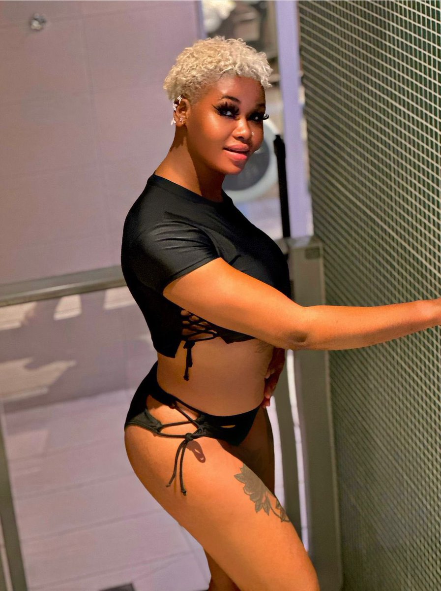 barbiecuefish's tweet photo. Show me any tatibingos female way fit recreate this kind picture 😂 those ones way never chop belle full una papa 😌🦅❤️ https://t.co/CiCCWJveCr