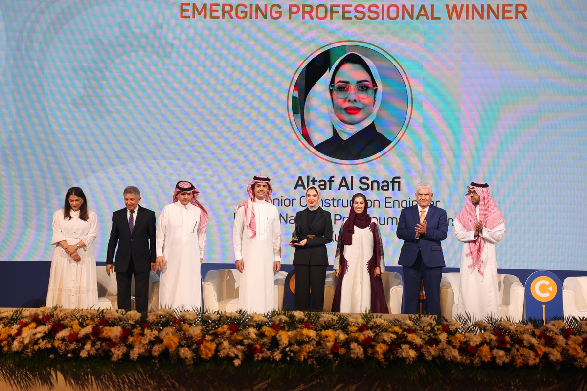 Maintcon tweet media