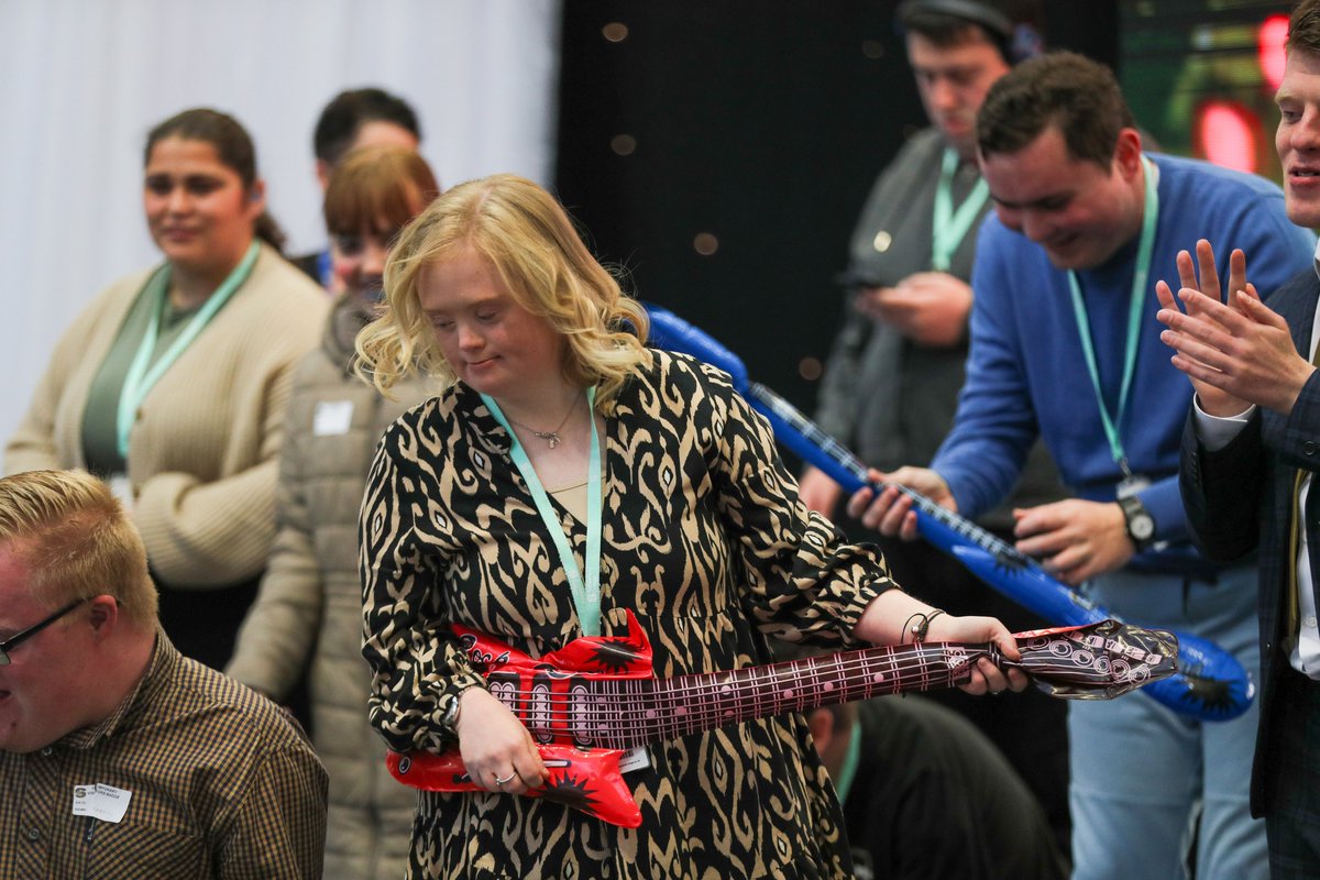 Sunderland College tweet media