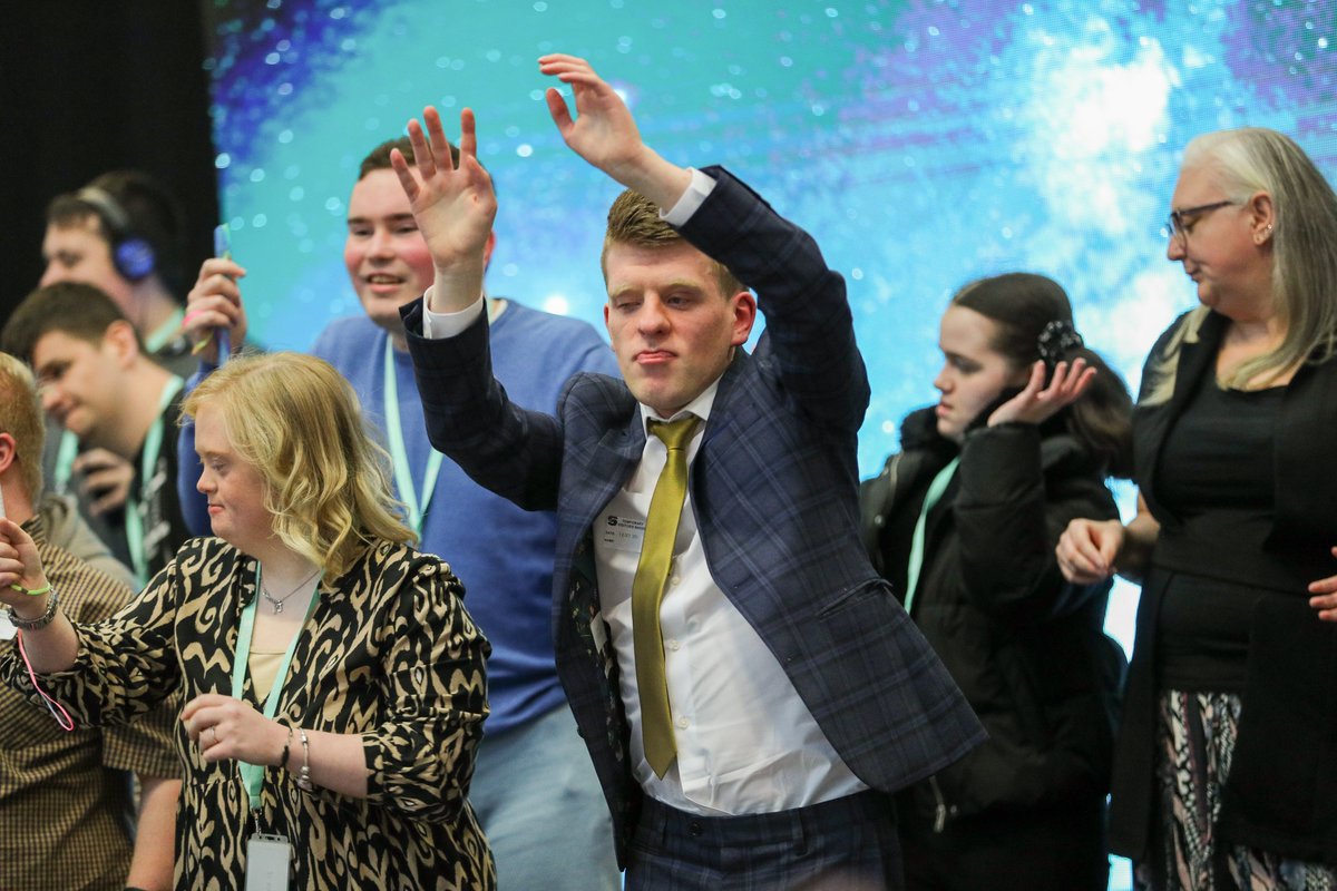 Sunderland College tweet media