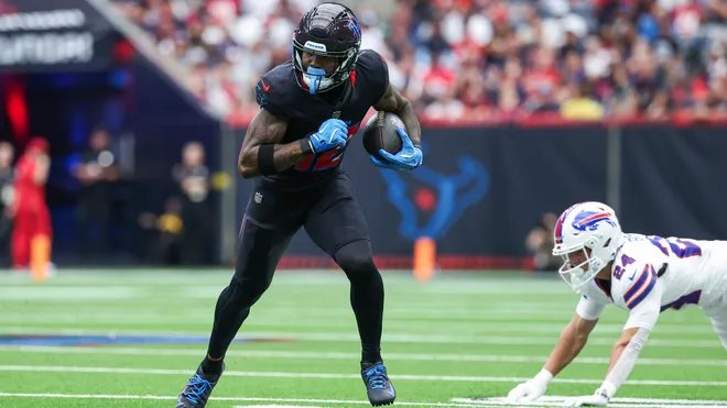 thomasrp93's tweet photo. Highest graded WRs in the NFL:

1) Nico Collins
2) AJ Brown

#Eagles https://t.co/t1YsWkHR2f