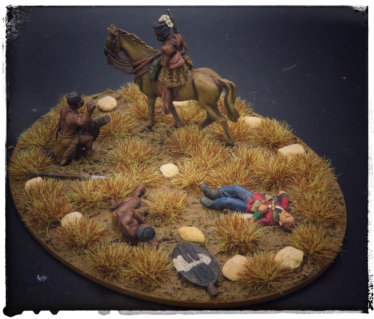 point_hq's tweet image. Some more work completed on my Zulu project with another command base.
Zulu figures are from Empress Miniatures, casualties are by Perry Miniatures.
#wargaming #warmongers