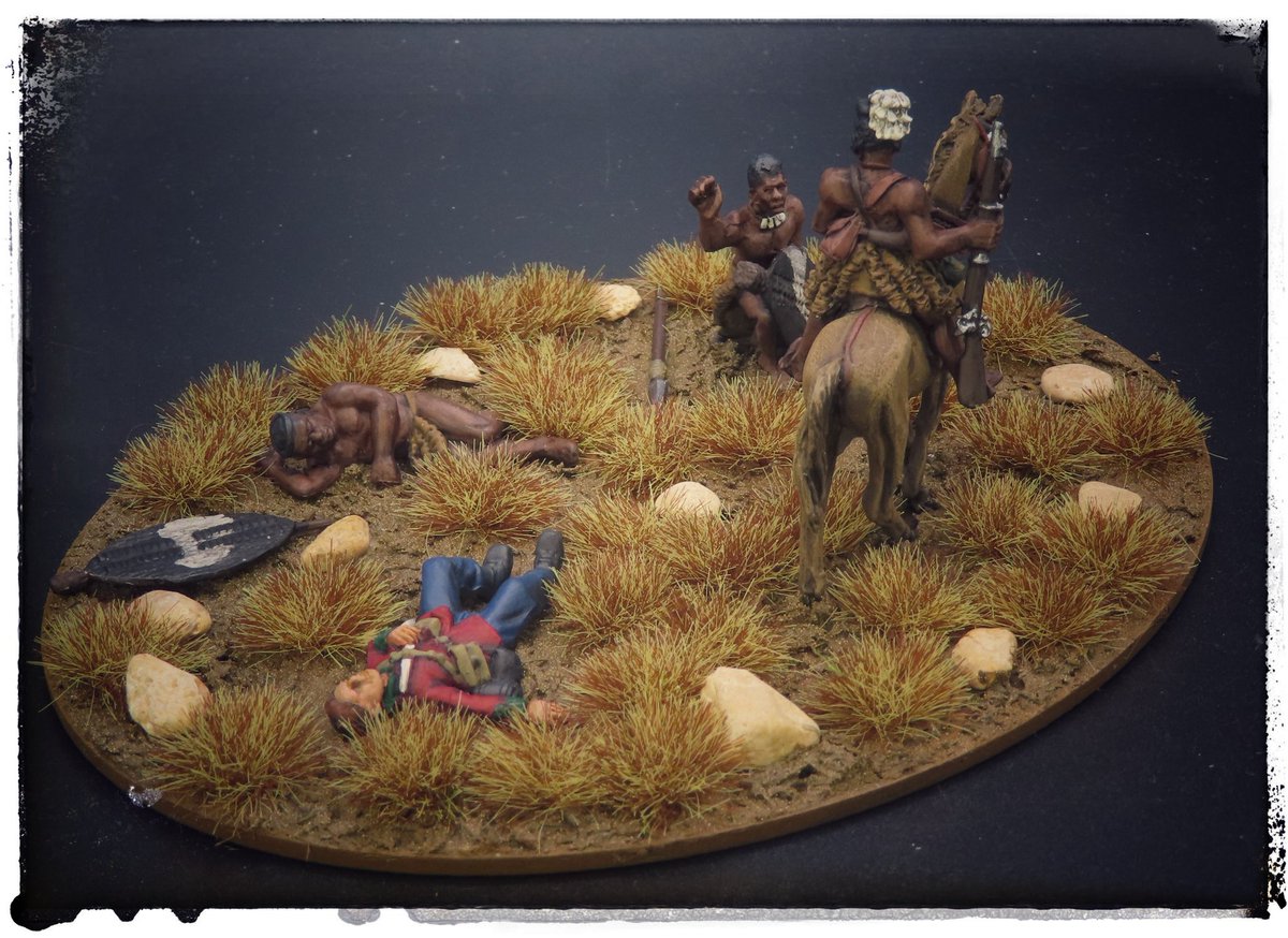 point_hq's tweet image. Some more work completed on my Zulu project with another command base.
Zulu figures are from Empress Miniatures, casualties are by Perry Miniatures.
#wargaming #warmongers