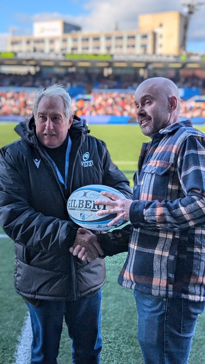 Alzheimer's Society Cymru (@alzsoccymru) on Twitter photo Rugby legend Gareth Edwards awarded our brilliant volunteer <a href="/leecgriffiths/">Lee Griffiths</a> a Hero Among Us award at <a href="/Cardiff_Rugby/">Cardiff Rugby</a>. Lee, a Group Facilitator volunteer, has been working with <a href="/CRugbyCommunity/">Cardiff Rugby Community Foundation</a> to establish the Sports and Memory Café at the Arms Park, which takes place fortnightly. Rugby legend Gareth Edwards awarded our brilliant volunteer <a href="/leecgriffiths/">Lee Griffiths</a> a Hero Among Us award at <a href="/Cardiff_Rugby/">Cardiff Rugby</a>. Lee, a Group Facilitator volunteer, has been working with <a href="/CRugbyCommunity/">Cardiff Rugby Community Foundation</a> to establish the Sports and Memory Café at the Arms Park, which takes place fortnightly.