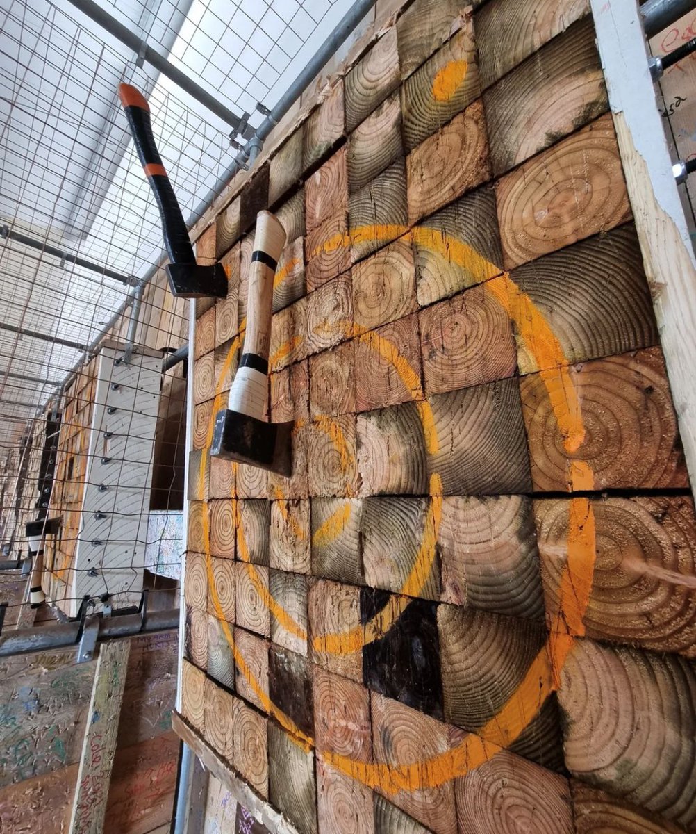 AngleGamingUK's tweet photo. Some awesome axe throwing!

Come and give it a go! https://t.co/fgwhn5DVvp

#axethrowing #axethrower #peterborough #newhobby #axethrowingpeterborough #halftermactivities #halftermfun https://t.co/j8etksJygx