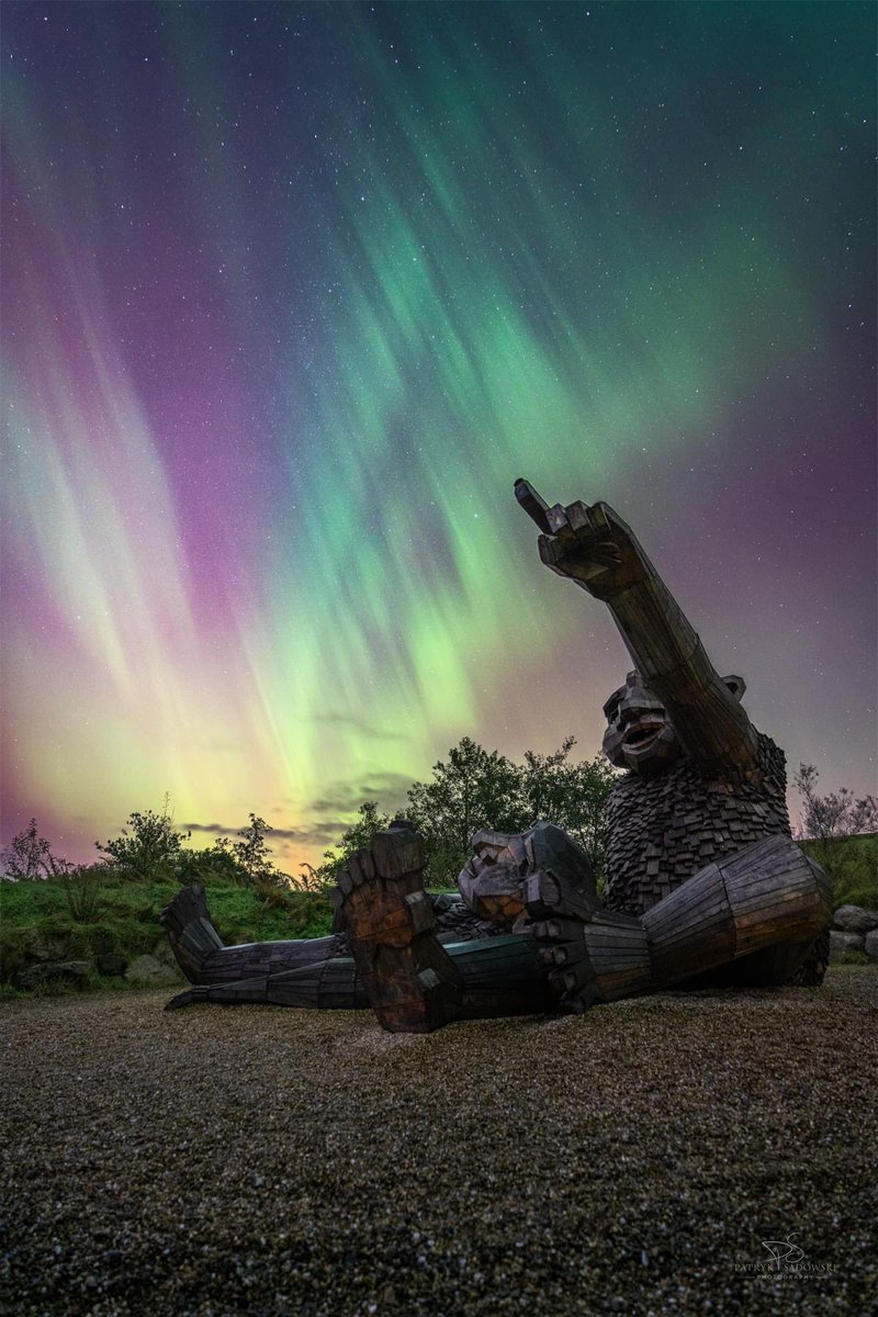 Visit Derry (@derryvisitor) on Twitter photo A magical image of Nowanois captured by <a href="/PatrykSadowski_/">Patryk Sadowski</a> during #Auroraborealis π£β¨
Find out more about the Giants of the Sperrins at visitderry.com
<a href="/DiscoverNI/">Northern Ireland</a>
#VisitDerry #VisitSperrins #MyGiantAdventure A magical image of Nowanois captured by <a href="/PatrykSadowski_/">Patryk Sadowski</a> during #Auroraborealis π£β¨
Find out more about the Giants of the Sperrins at visitderry.com
<a href="/DiscoverNI/">Northern Ireland</a>
#VisitDerry #VisitSperrins #MyGiantAdventure