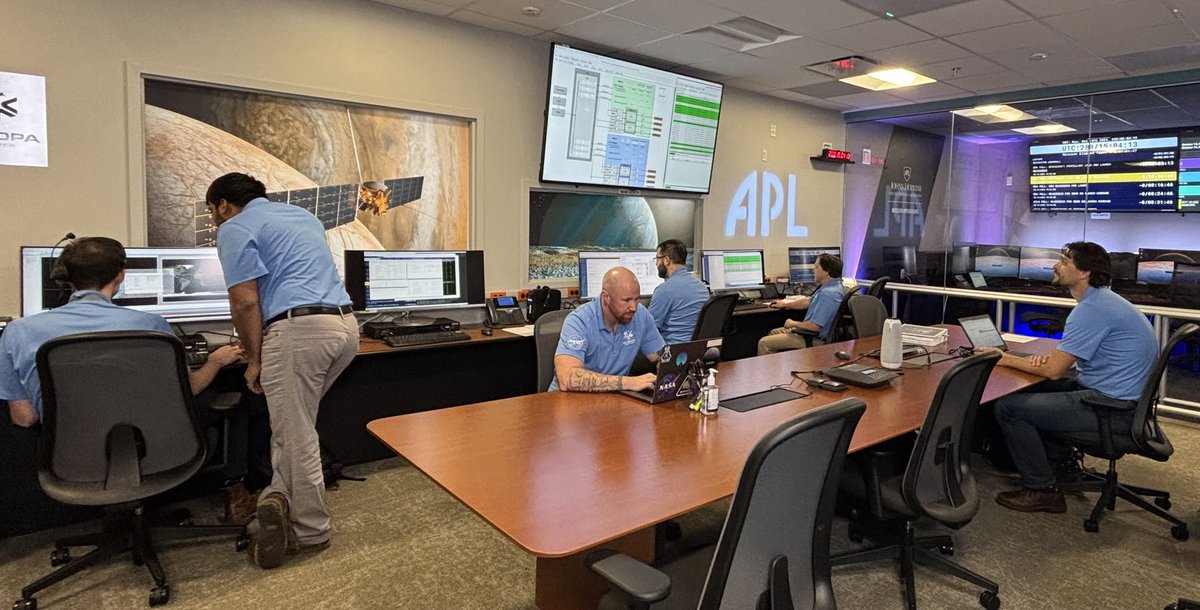 Excited to join members of the Europa Clipper mission operations team in the <a href="/JHUAPL/">Johns Hopkins APL</a> Mission Support Area as they prepare to support our ⁦<a href="/NASAJPL/">NASA JPL</a>⁩ colleagues today. Go Clipper!