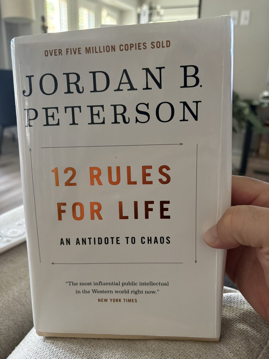 BriCampb's tweet photo. Happy Thanksgiving Canada 🦃. Reading @jordanbpeterson 12 Rules For Life. https://t.co/mwZVhPjA4u