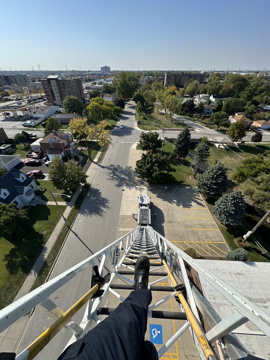 🚒🔥 Ready for Anything! 🔥🚒 The Northlake Fire Protection District is always prepared to protect our community.

#northlakeil #firesafety #fireprevention #stophomefires #fireprevention #emergencyresponse #firefighters #iaff #nfpa #tradition #firedepartment #rescue