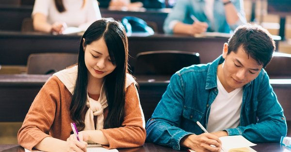 SolutionpathEDU's tweet image. 💭Transitioning to university is a pivotal moment on a student&apos;s journey. 

So how can engagement data help students during this time and help staff get the right support to the right students when they need it most?

🔗Learn more tinyurl.com/yfmbp24s