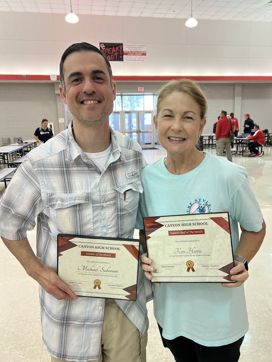 Congrats to our staff member award recipients from this morning! We are so grateful for all that you do for our campus, community, and students! #CultivateTheBattle <a href="/DavissonDustin/">Dustin Davisson</a> <a href="/MrsWoodrom/">Courtney Woodrom</a> <a href="/MrsKaraJenkins/">Kara Jenkins</a>