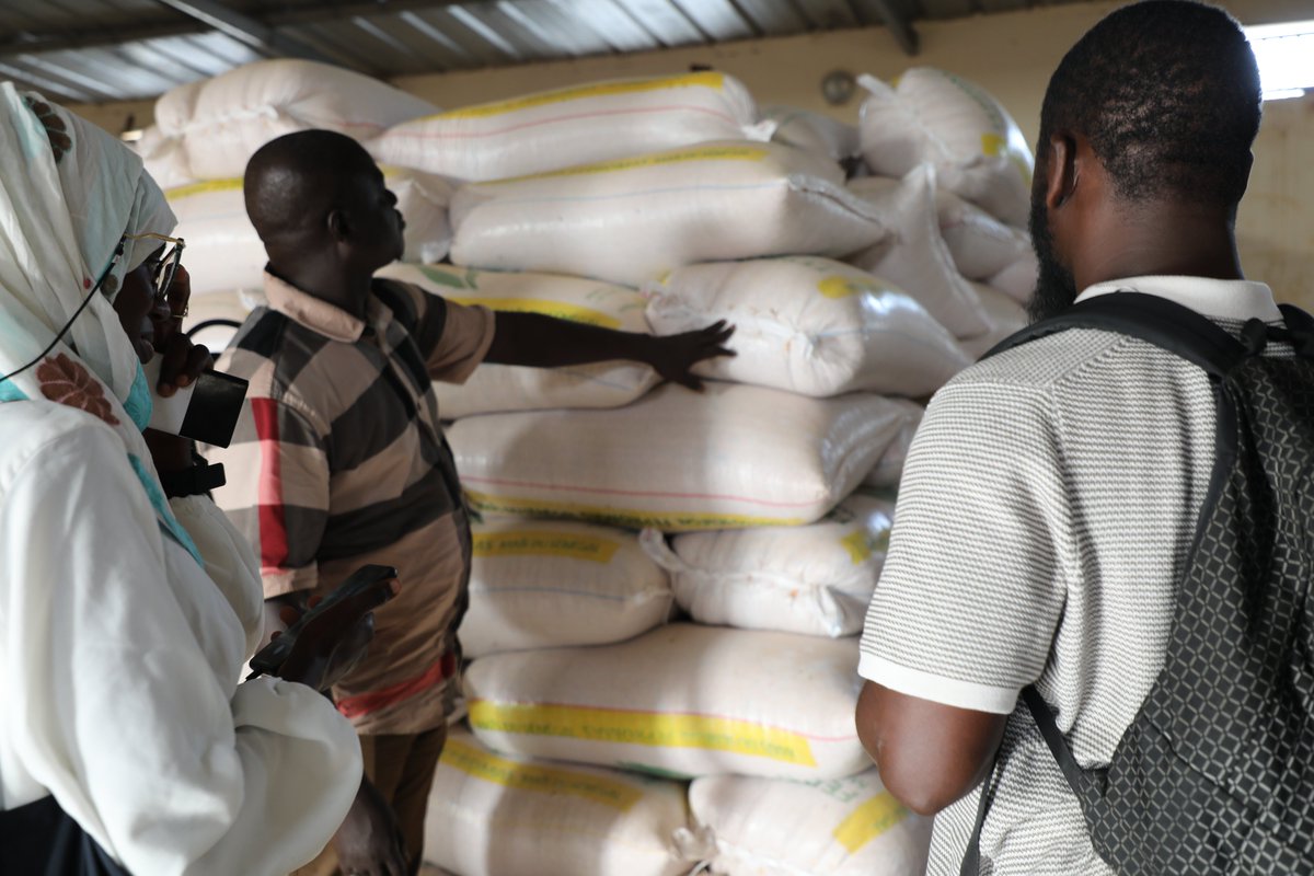 📍A Kaolack, le projet SALOUMA a récemment permis une mission de visite entre la coopérative agricole SCOOP-GIPA et la start up <a href="/LeLionceauSN/">LeLionceauSenegal</a>, pour explorer des opportunités d'approvisionnement en farine de maïs, mil, arachide et niébé.🚀