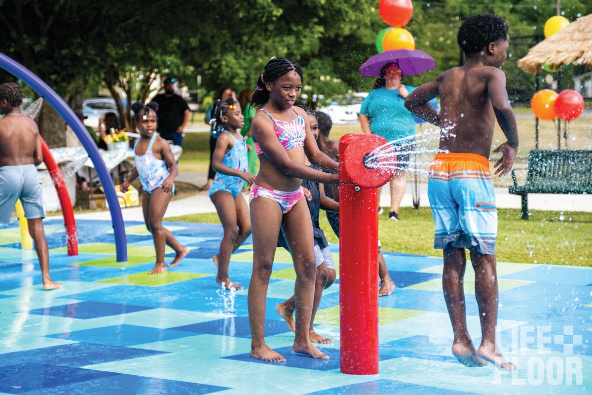 BaynumSolutions's tweet image. Community pools and splash pads bring families and neighbors together, creating spaces for fun, fitness, and connection. @Life_Floor #BaynumSolutions