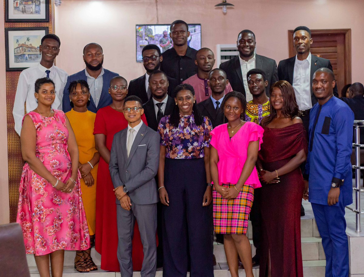 SierraLII's tweet photo. On Friday the 11/10/24 SierraLII celebrated its interns with a memorable dinner and certification ceremony. 

Thanks to our  Keynote Speaker, @EleanorThomps who offered invaluable insights to prepare the interns for their future legal career

@FrederickIsh7 https://t.co/Ao3AJH0jWQ