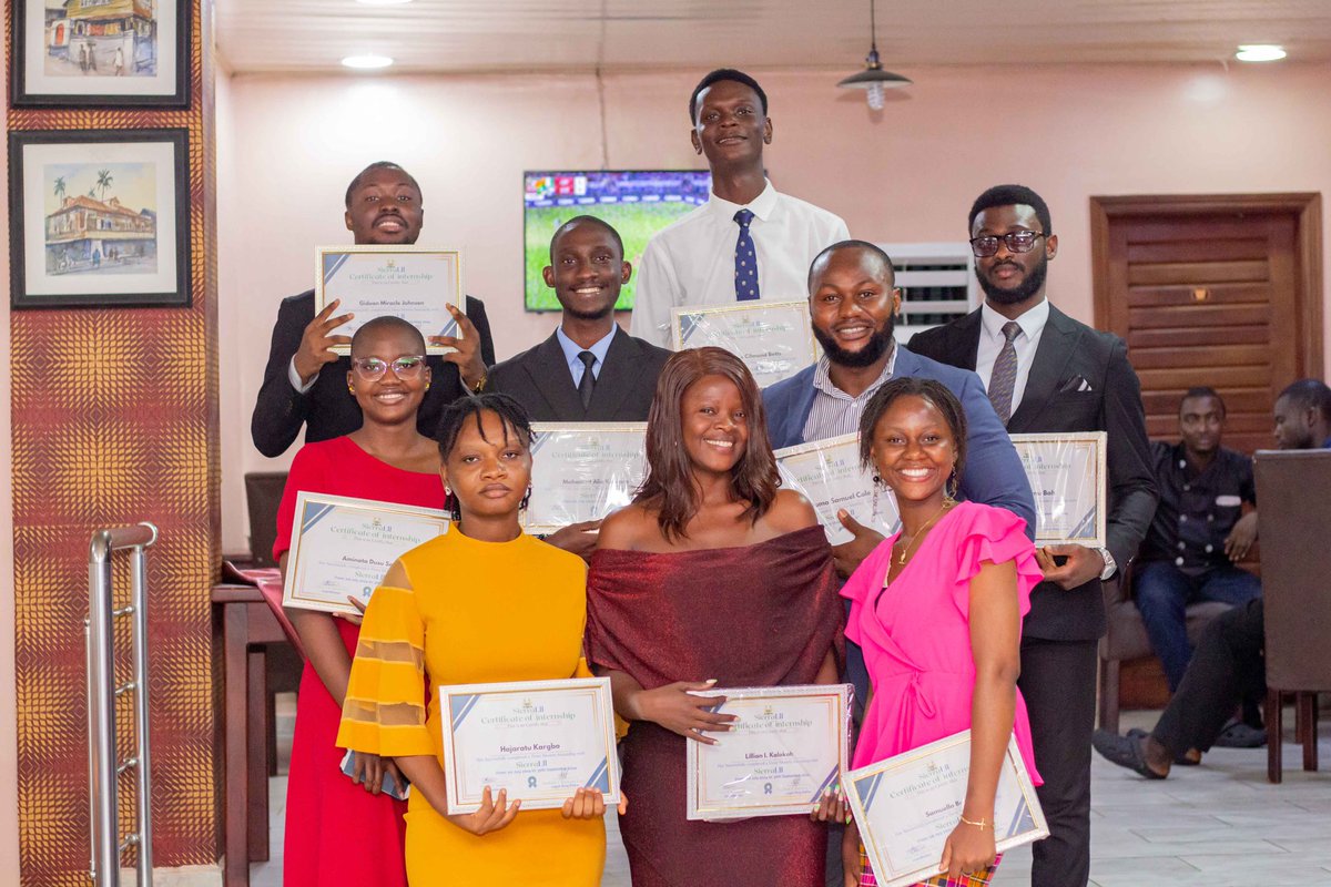 SierraLII's tweet photo. On Friday the 11/10/24 SierraLII celebrated its interns with a memorable dinner and certification ceremony. 

Thanks to our  Keynote Speaker, @EleanorThomps who offered invaluable insights to prepare the interns for their future legal career

@FrederickIsh7 https://t.co/Ao3AJH0jWQ