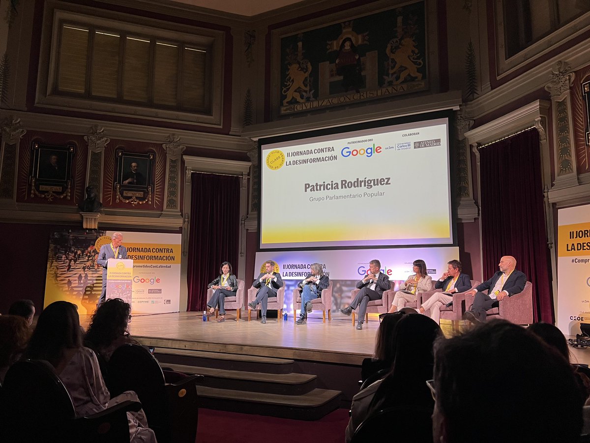 Comienza el esperado debate entre los grupos parlamentarios, moderado por José Manuel González Huesa. Hoy, los partidos enfrentan sus posturas sobre la desinformación.
#ComprometidosConLaVerdad
