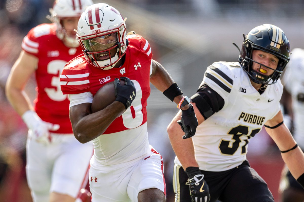 Nate Jelinek (@natejelinek) on Twitter photo The Wisconsin offense has unlocked the big plays lately.. 💥
WR <a href="/VinnyAnthony1/">Vinny Anthony II</a> leads the country with a 26.1 ypc  clip (min. 10 rec.)
1. Vinny Anthony II, Wisconsin - 26.1 ypc
2. Ryan Williams, Alabama - 25.0 ypc
3. Bryant Wesco Jr., Clemson - 23.8 ypc The Wisconsin offense has unlocked the big plays lately.. 💥
WR <a href="/VinnyAnthony1/">Vinny Anthony II</a> leads the country with a 26.1 ypc  clip (min. 10 rec.)
1. Vinny Anthony II, Wisconsin - 26.1 ypc
2. Ryan Williams, Alabama - 25.0 ypc
3. Bryant Wesco Jr., Clemson - 23.8 ypc