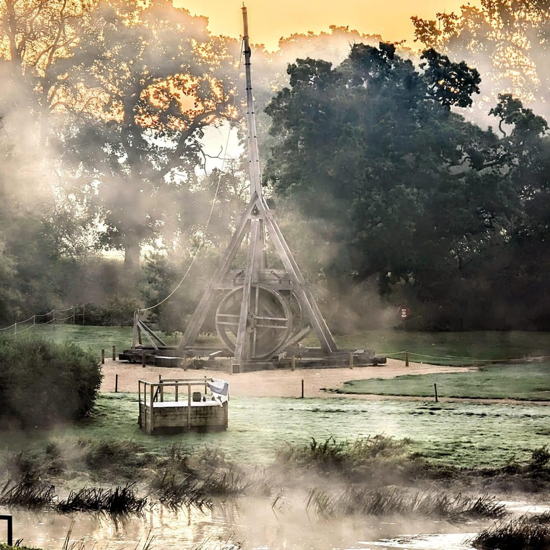Misty Autumn Mornings at Warwick Castle 🍁🍂

📸 - Gary Irwin