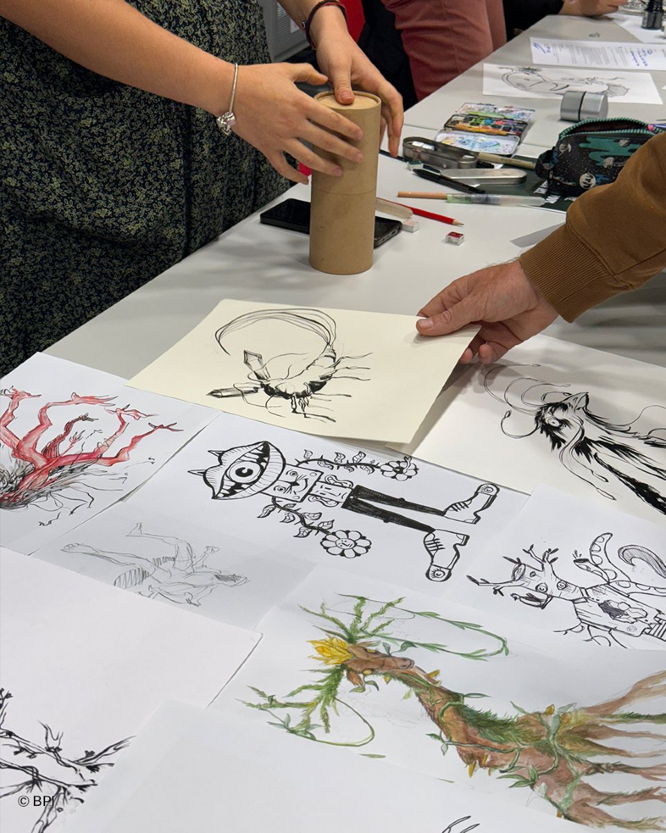 🎨 [PARTENARIAT] Lors de la 12e édition du festival #PressStart à la Bpi, nos étudiants en Illustration de Condé Paris ont animé des ateliers de character design sur le thème de la peur ! 🕷️👾 #characterdesign #jeuvidéo #illustration