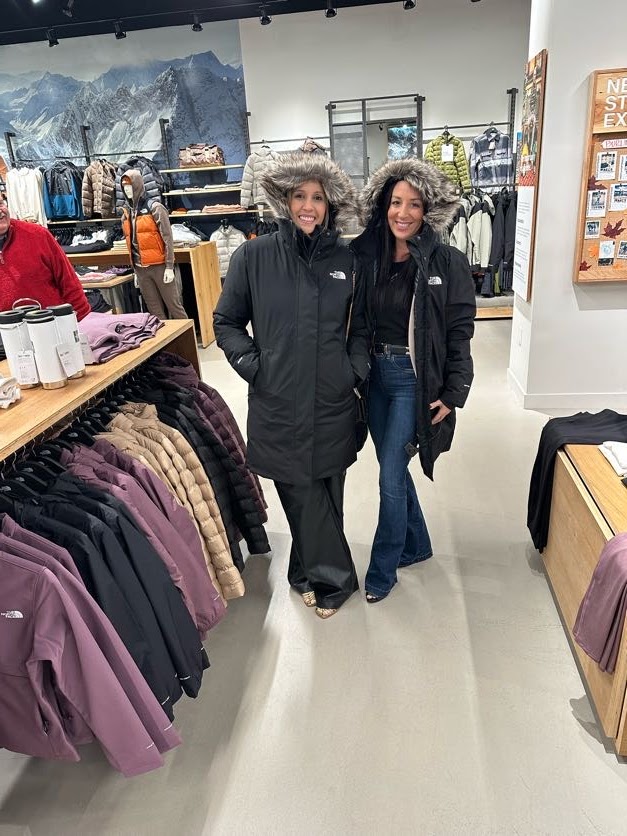 tevora's tweet image. We had a fantastic time with cybersecurity peers in Boston! 🍽️​

After a security talk and dinner at Mooo.... Burlington, we hit The North Face store to explore top-notch gear, and attendees picked out some amazing finds. 🛍️​

#CybersecurityCommunity #Networking #InfoSec #Tevora