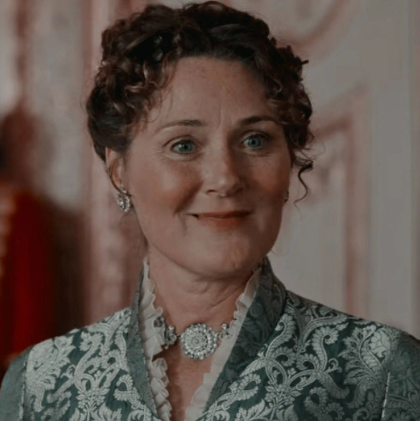 MaggyeHime's tweet photo. Book!Violet insisting that her Bridgerton sons dance with wallflowers because she was once one herself has a special place in my heart. You don’t understand! She’s making the most handsome, charming, and sought-after men in the ton give the overlooked girls their moment to shine. https://t.co/QctunYufDE