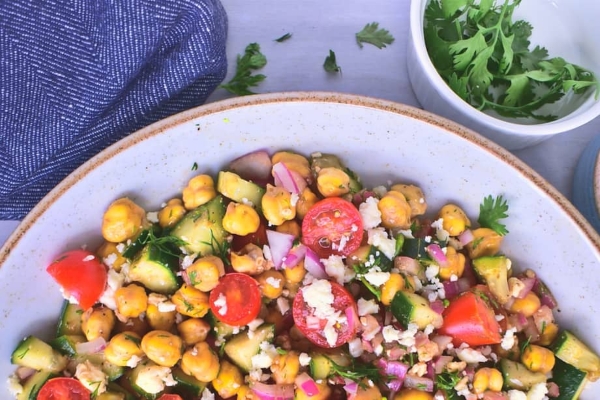 gourmeturbano's tweet image. #COMIDASALUDABLE #ENSALADAS #RECETAS 🥗 | La nutritiva receta de la ensalada mediterránea con garbanzos

elgourmeturbano.blogspot.com/2024/10/comida…